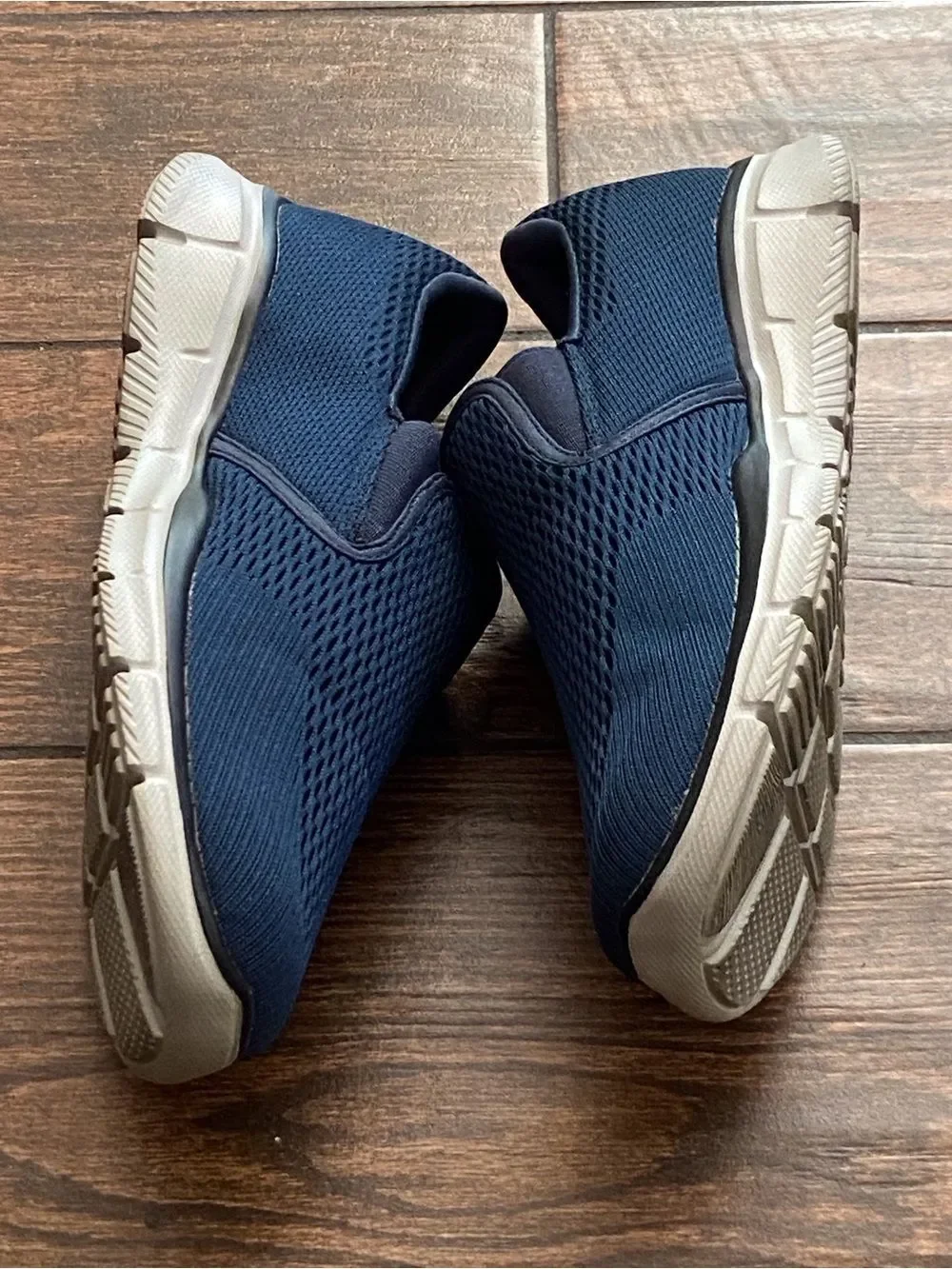 Skechers Men's Navy Mesh Slip-On Casual Shoe Size 9.5